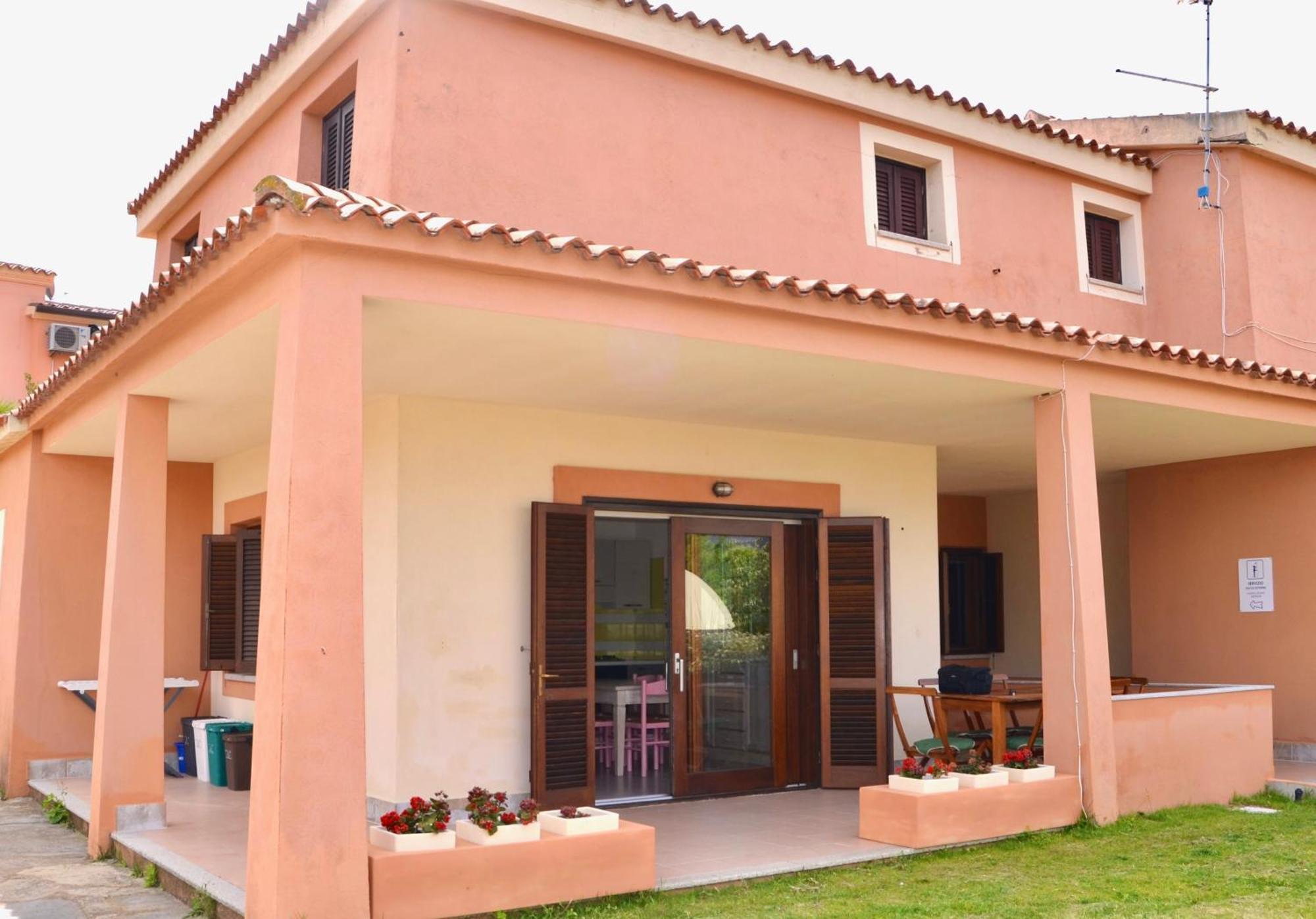 Iss Travel, Gli Asfodeli - Large Apartments With Private Terrace San Teodoro  Eksteriør bilde